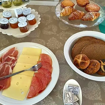 La Dimora Dei Conti Collemeto