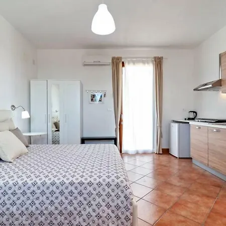 Bed & Breakfast La Dimora Dei Conti 4*