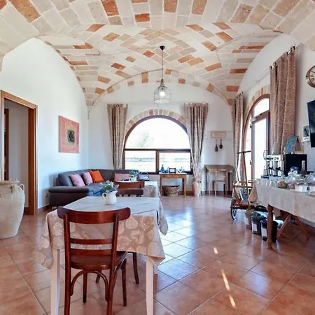 La Dimora Dei Conti Bed & Breakfast 4*